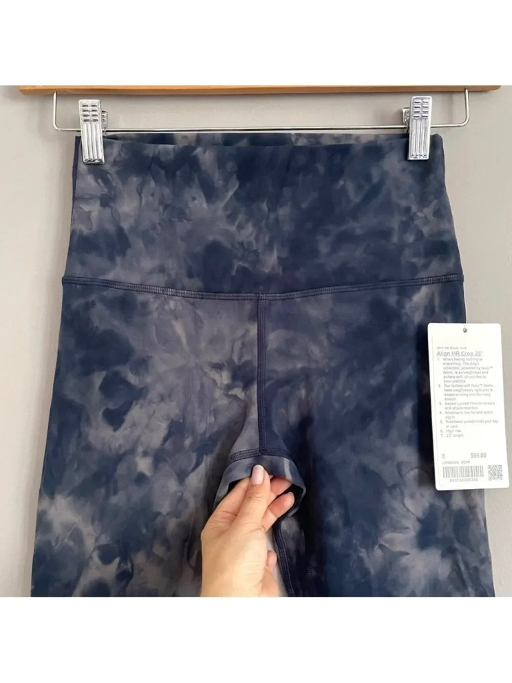 Lululemon Diamond Dye Lunar Rock Tank + Align Crop 23